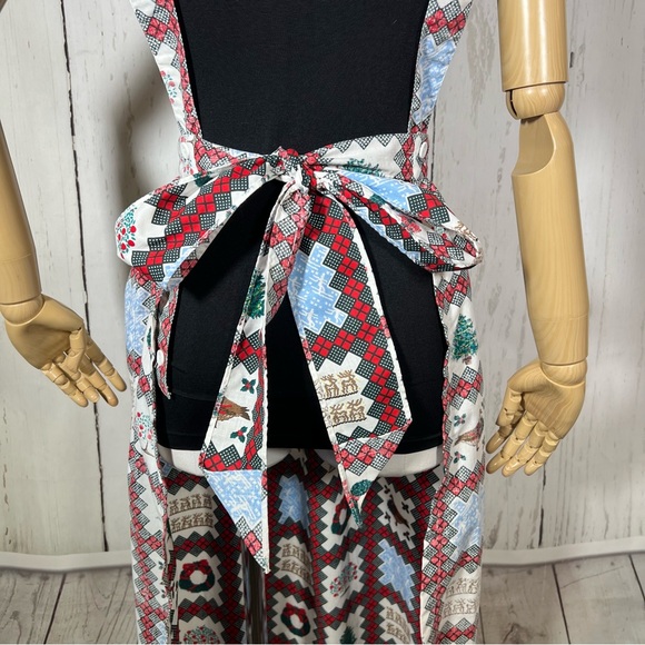 reyn spooner Other - Vintage Reyn Spooner Christmas Kitchen Full Apron Hawaiian Print O/S Like New